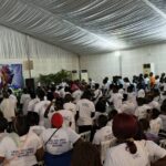s'impliquer activement dans la vie publique au Gabon