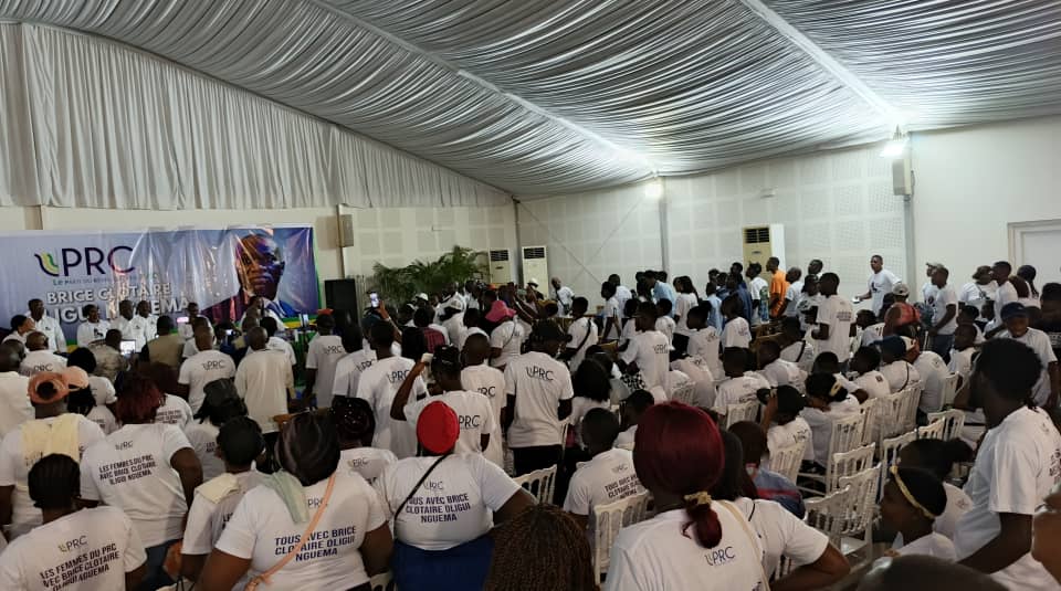 s'impliquer activement dans la vie publique au Gabon